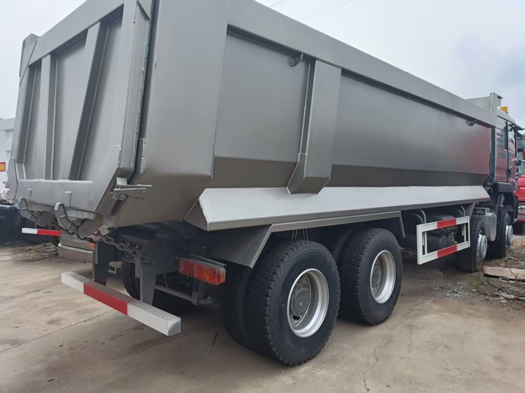Sinotruck Howo Dumper Truck 8x4 2021 400 12 Wheeler 40 Ton Tipper Truck Dump Truck