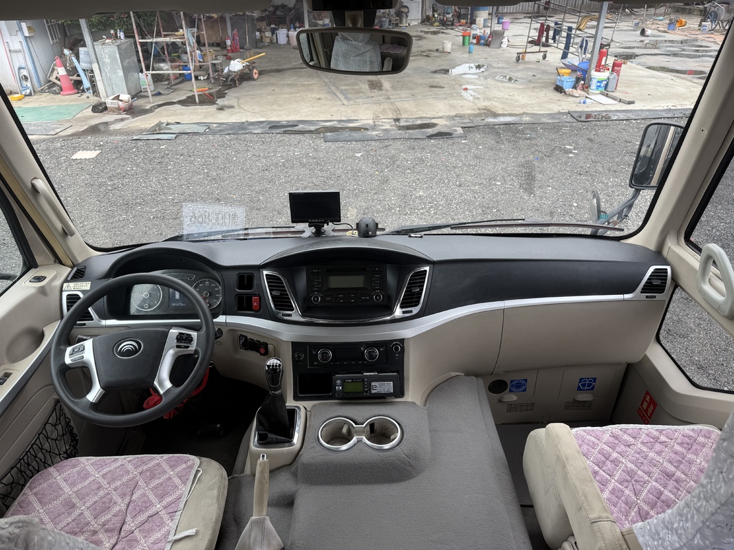 Used Yutong Coaster Bus 20 Seater Diesel Commercial Business Coach Commuter Shuttle Buses Diesel Luxury