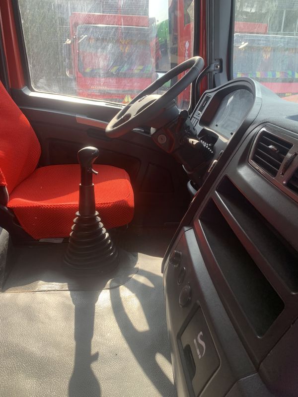 8x4 camión usado con tirador Shacman X3000 Weichai 500hp camión de tiradores Volquete Volteo Rhd/Lhd