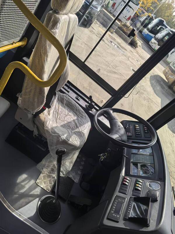 Autobús de transporte público de segunda mano