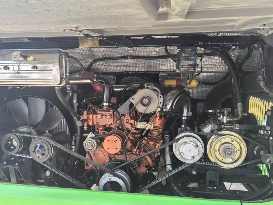 Autobús de transporte público de segunda mano