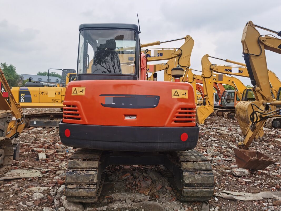 Excavadora usada de marca china en excelente estado 5.4T capacidad 0.18 potencia nominal 36.2kW para la construcción