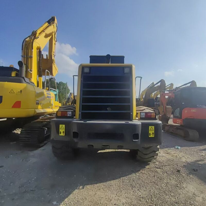 Nueva llegada Cargador de marca china de segunda mano Capacidad de cubo 3m3 5 toneladas en excelente estado potencia nominal 146kW 8.27 L para construcción en excelente estado