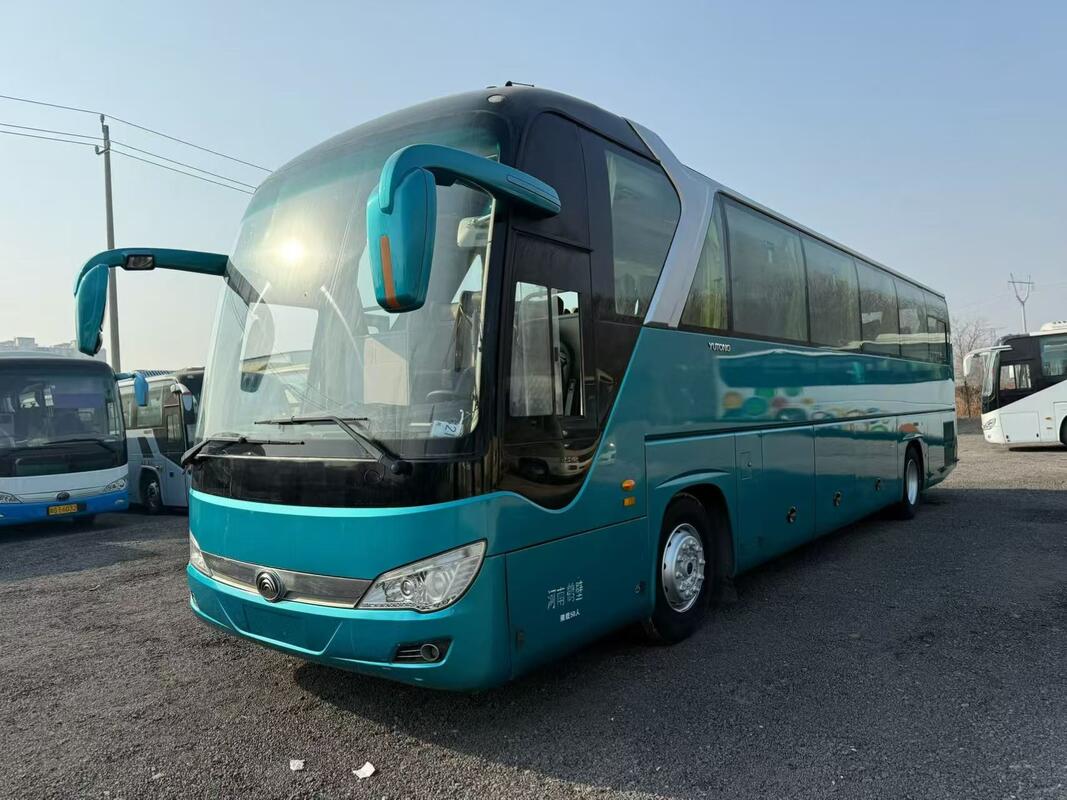 Autobús de segunda mano Yutong Zk6122 Weichai 375hp Ballesta 50 asientos Lujo con aire acondicionado