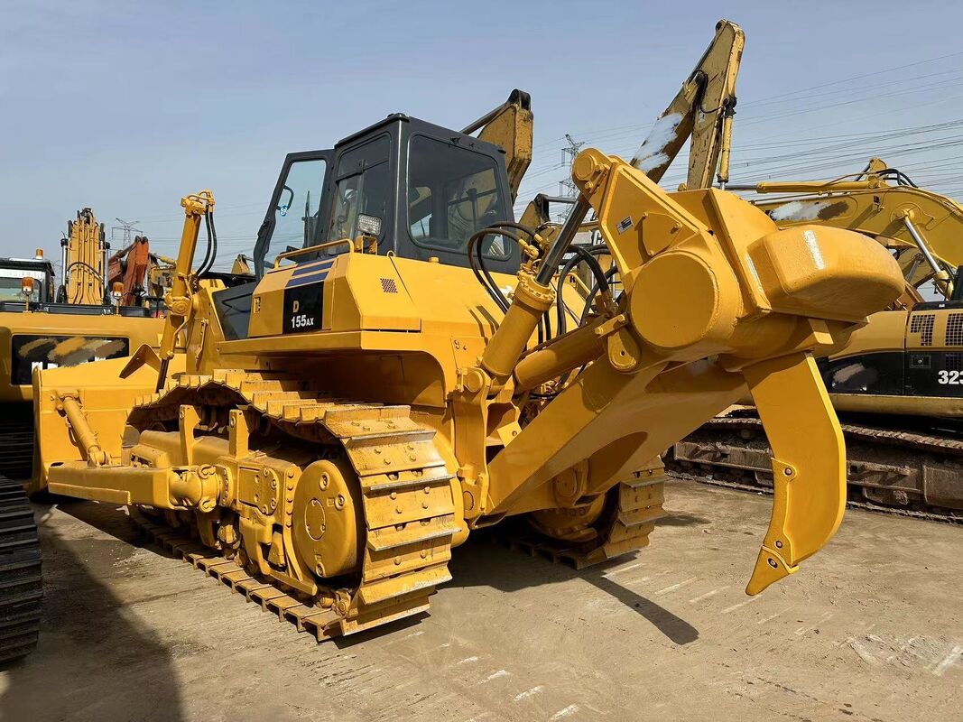 Nueva llegada Usada marca china bulldozer con orugas Capacidad del cubo 5 toneladas En excelente estado Potencia nominal 305 KW 14.07 L Para la construcción En excelente estado