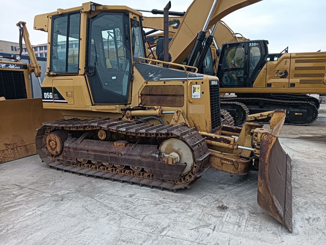 Bulldozer de la marca china de la pista de uso Capacidad de cubo 8.919 toneladas En excelente estado 74kW 5.0 L para la construcción