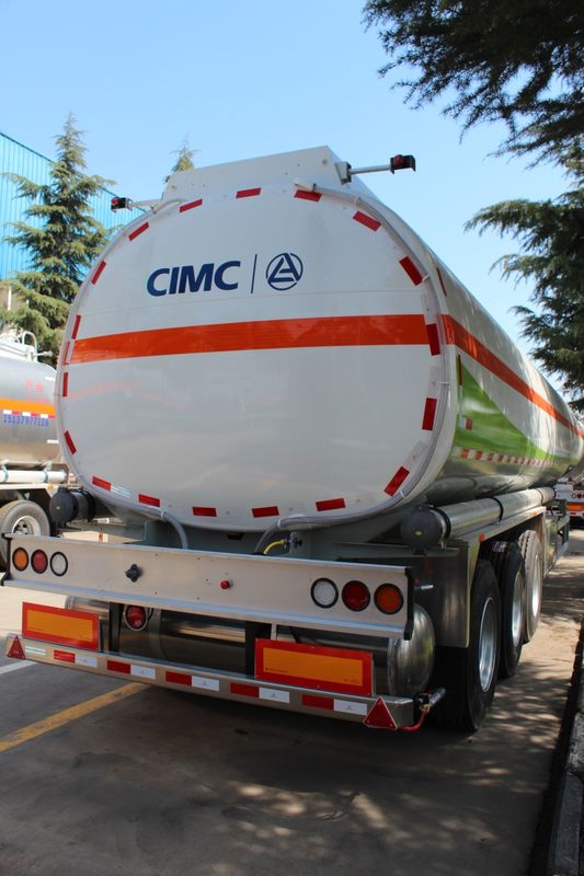 marca usada 45000L de los remolques LINGYU del petrolero del acero inoxidable para el transporte del aceite
