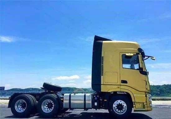 estándar de emisión usado modo del euro III de la marca del camión DONGFENG del tractor de la impulsión 6x4