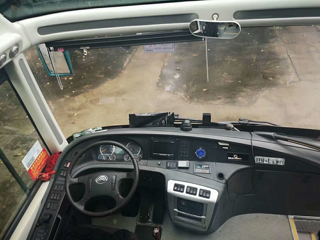 Los asientos de 2013 años 53 utilizaron el tipo del combustible diesel de los autobuses de YUTONG con gasolina del GASERO del saco hinchable