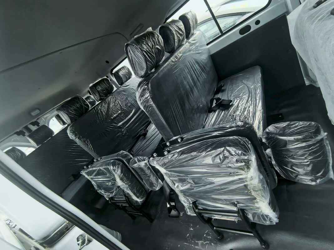 Wuling Yangguang EV, minibús eléctrico, furgoneta eléctrica de pasajeros de 9 plazas, autobús lanzadera eléctrico puro, autobús eléctrico ligero, microbús eléctrico LHD