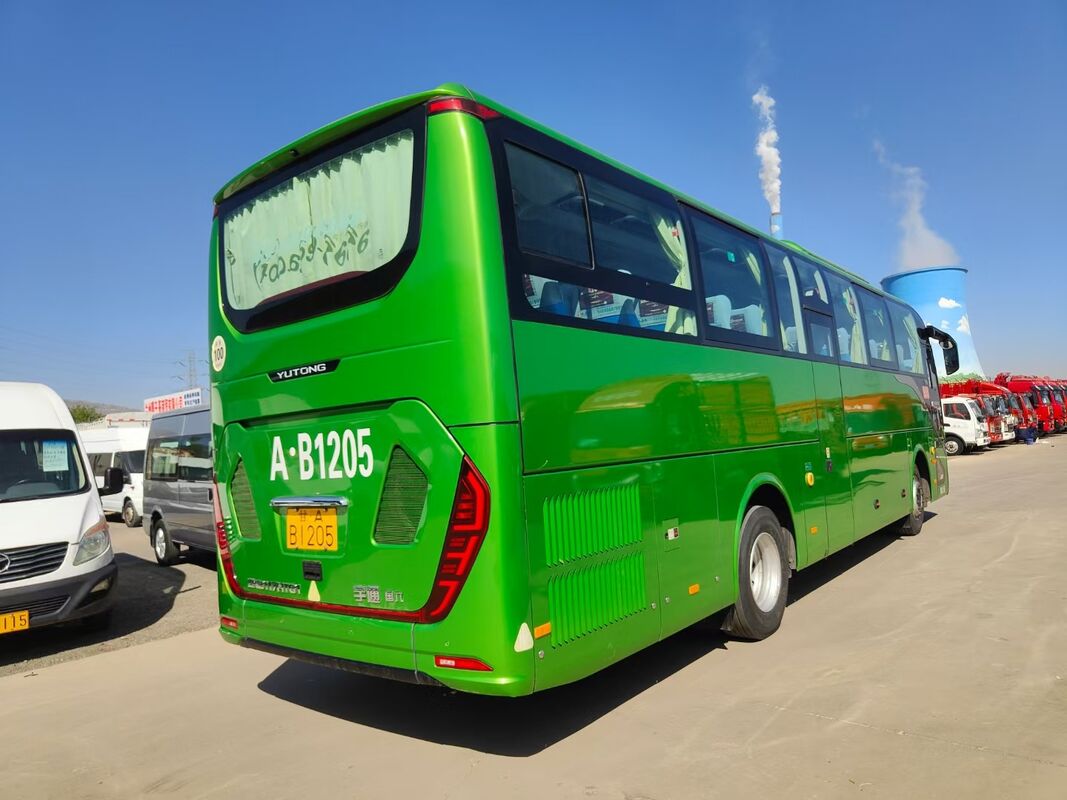 Autobús Yutong ZK6117 de segunda mano con motor diésel Weichai, doble puerta, 50 asientos, autocar de lujo con volante a la izquierda en venta