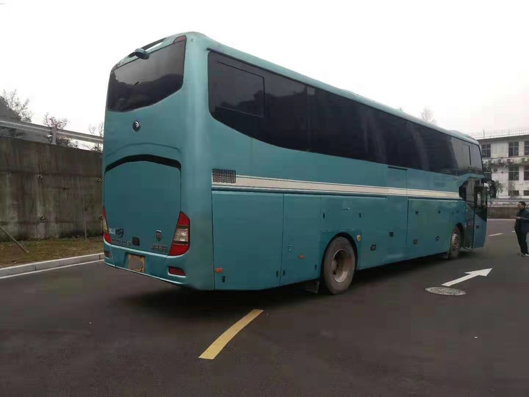 El euro cuatro asientos de la emisión 49 utilizó el práctico de costa de la mano de la capa segunda de los autobuses unos y medio de Yutong con el aire/acondicionado