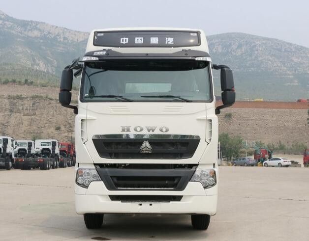 HOWO T7H utilizó la impulsión resistente de los camiones 6x4 con poder del motor del aire/acondicionado 397kW