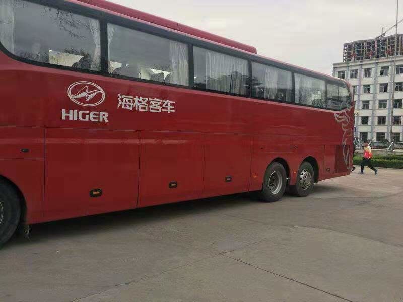 Autobús usado asientos de lujo del pasajero IV/V de Euro del coche de la mano KLQ6122 2do 24-57