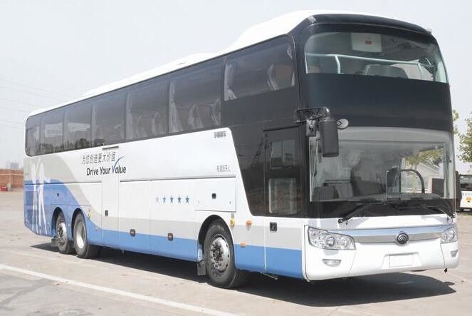 la longitud Yutong del 14m utilizó el bus turístico usado autobús diesel con 25-69 asientos RHD/LHD