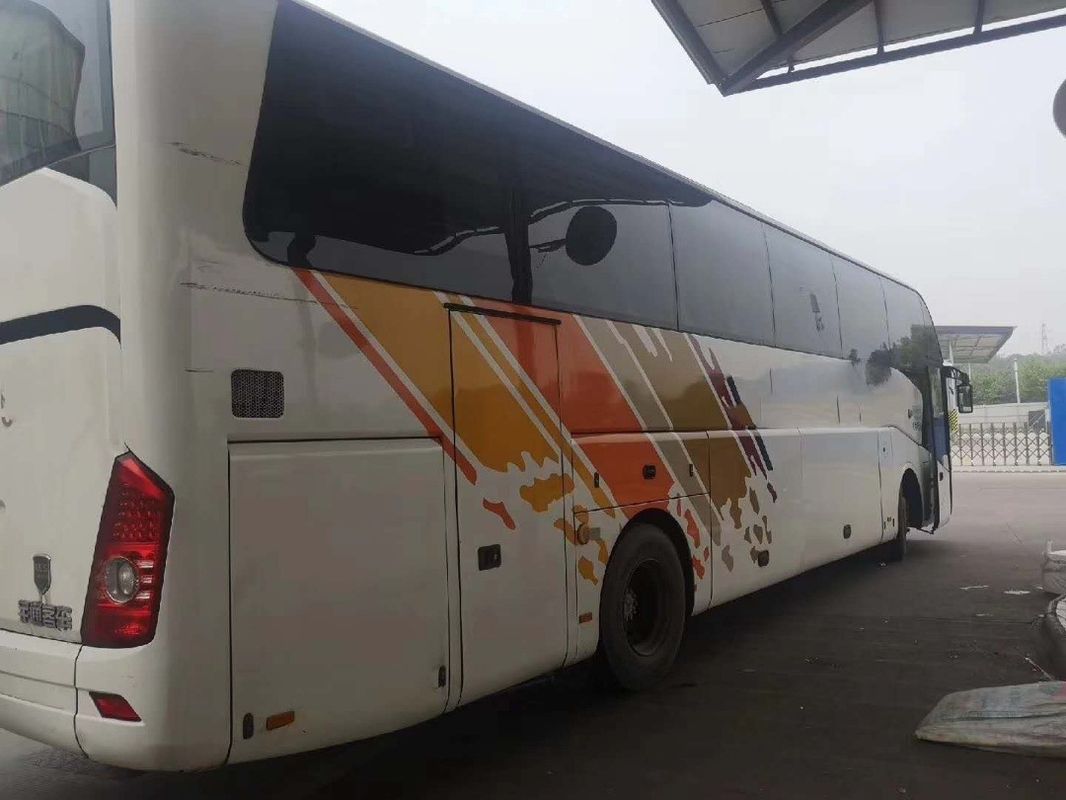Asientos fuertes usados diesel del capítulo 25-57 de Bus Yutong zk6127 del coche con el retrete de la CA