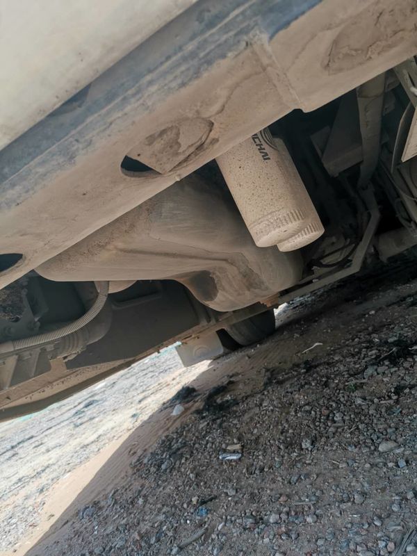 51 asientos utilizaron color blanco plano del lado izquierdo de la serie del hombre del autobús de servicio de la ciudad de Yutong del coche diesel de la dirección