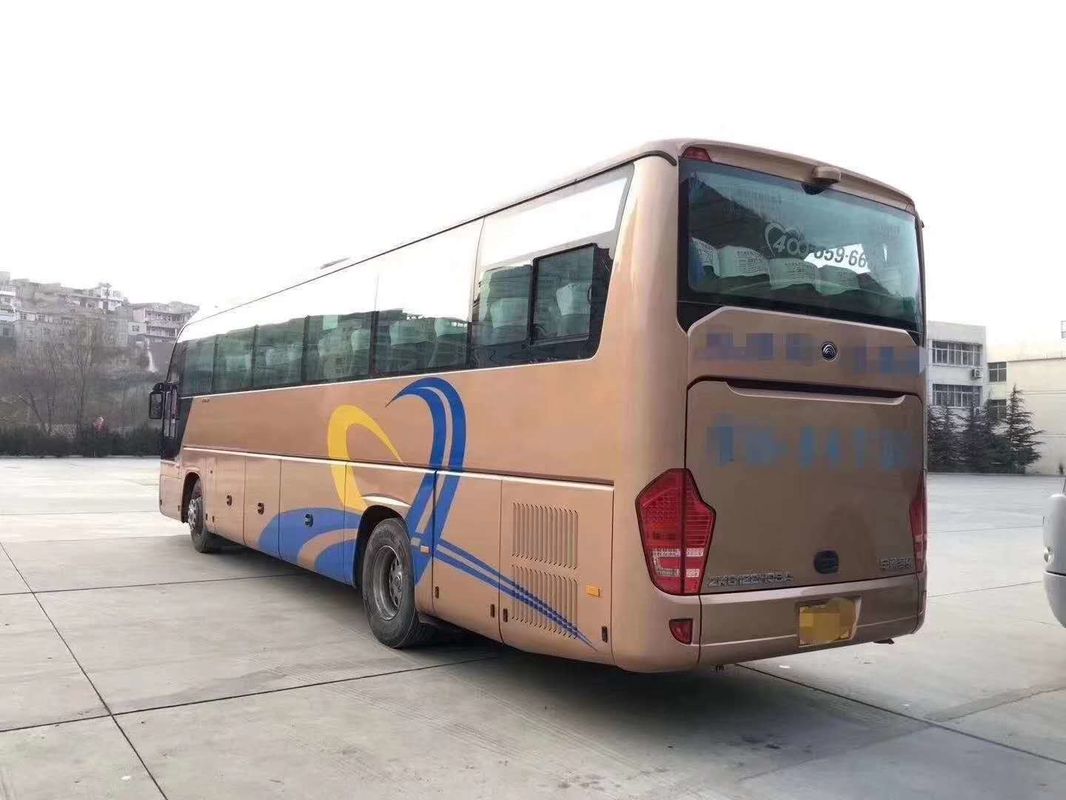 ZK6122 49/55 asientos Yutong utilizó viaje diesel de la cara de la puerta del conductor de la mano izquierda del autobús del práctico de costa 2013 - 2016 años