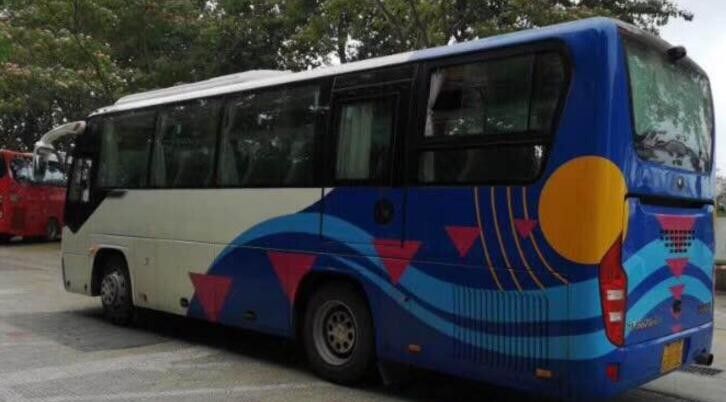 39 asientos 260HP utilizaron velocidad máxima de los autobuses el 100km/H de Yutong 2010 años 8995 x 2480 x 3330m m