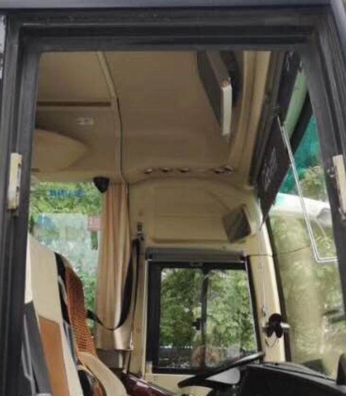 39 asientos 260HP utilizaron velocidad máxima de los autobuses el 100km/H de Yutong 2010 años 8995 x 2480 x 3330m m