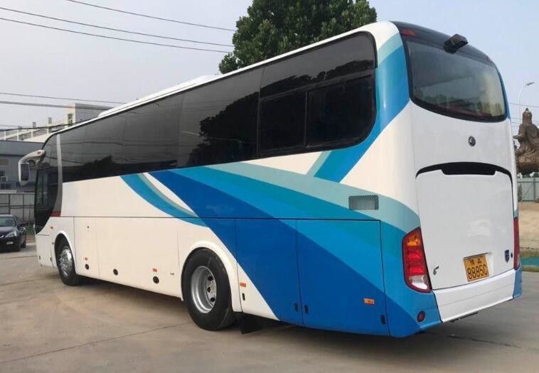 LHD/RHD utilizó poder del motor del autobús 100km/H Max Speed 162kw de Yutong 45 Seater