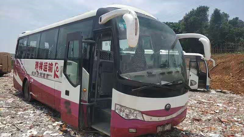 la longitud Yutong ZK6809 de los 8m modela años resistente usado de los asientos de Bus 33 del coche 2018
