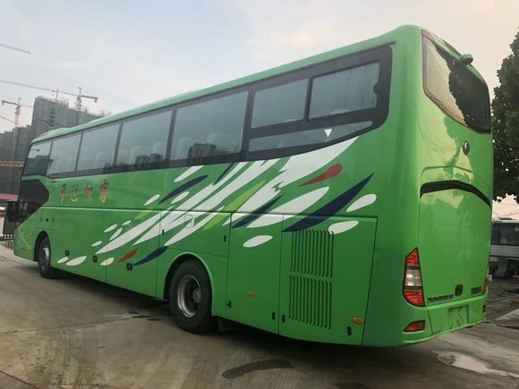 El diesel 6126 LHD utilizó el autobús 55 Seat del pasajero autobús de la mano de Yutong de 2015 años 2do