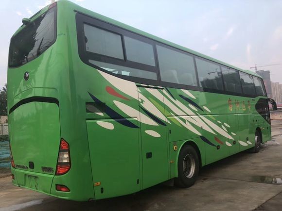 El diesel 6126 LHD utilizó el autobús 55 Seat del pasajero autobús de la mano de Yutong de 2015 años 2do