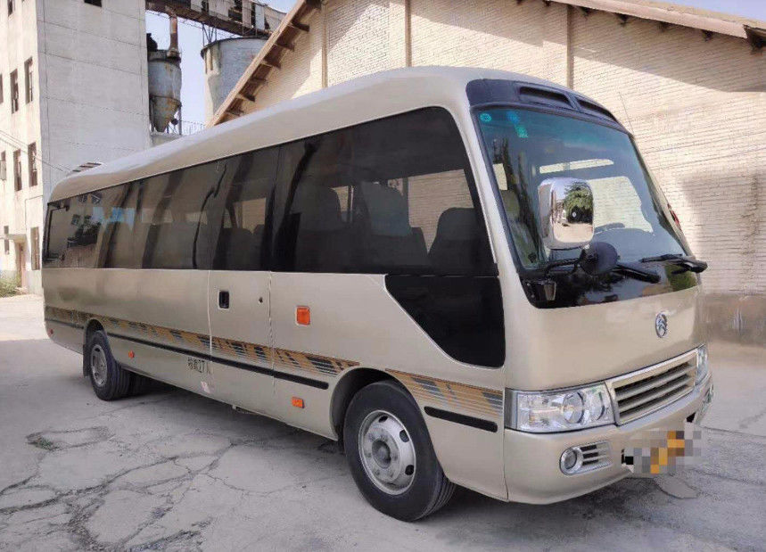 Autobús usado 2016 años Cummins Engine del práctico de costa 27 asientos con el freno neumático y el tronco de hundimiento