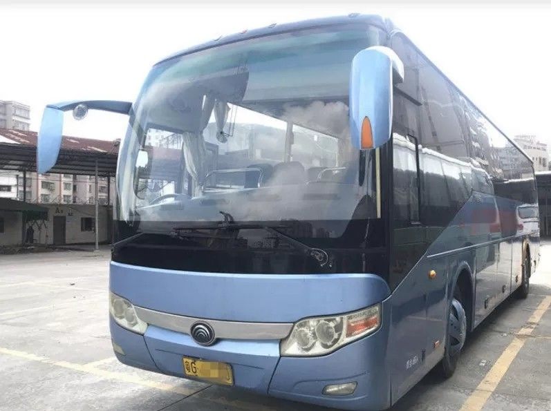 Los asientos Front Engine de Yutong ZK-6112D 53 de 2011 años, pueden ser impulsión correcta cambiada