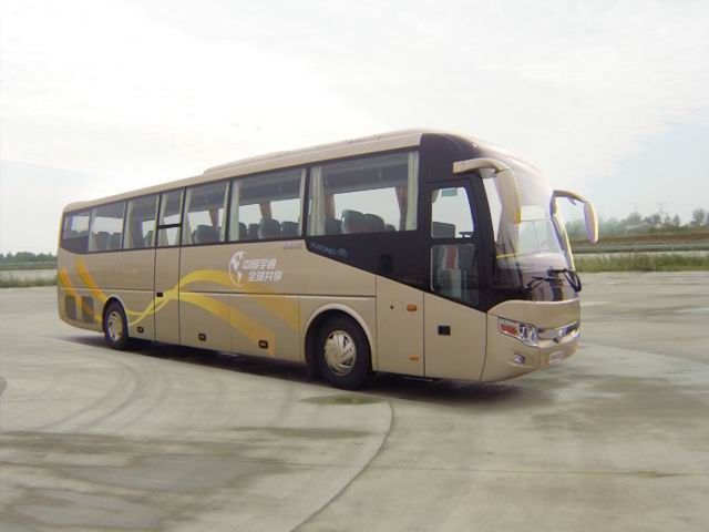 Los asientos Front Engine de Yutong ZK-6112D 53 de 2011 años, pueden ser impulsión correcta cambiada