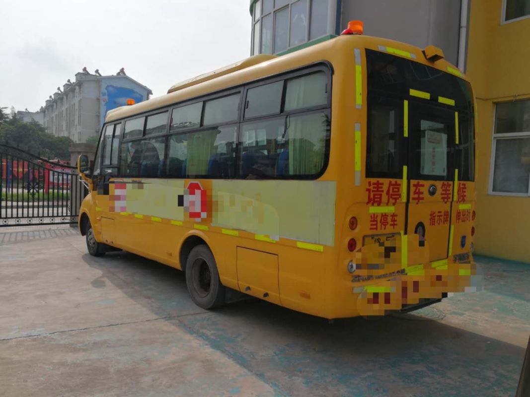 el motor diesel 95kw 2017 escuela usada del autobús de Yutong del año 36 asientos utilizó estándar del euro III del autobús