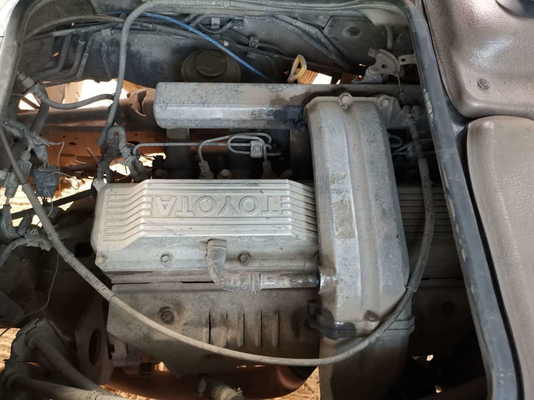 Marca usada gasolina de MIni Bus Toyota del autobús del práctico de costa de 2013 del año asientos de Toyota 30