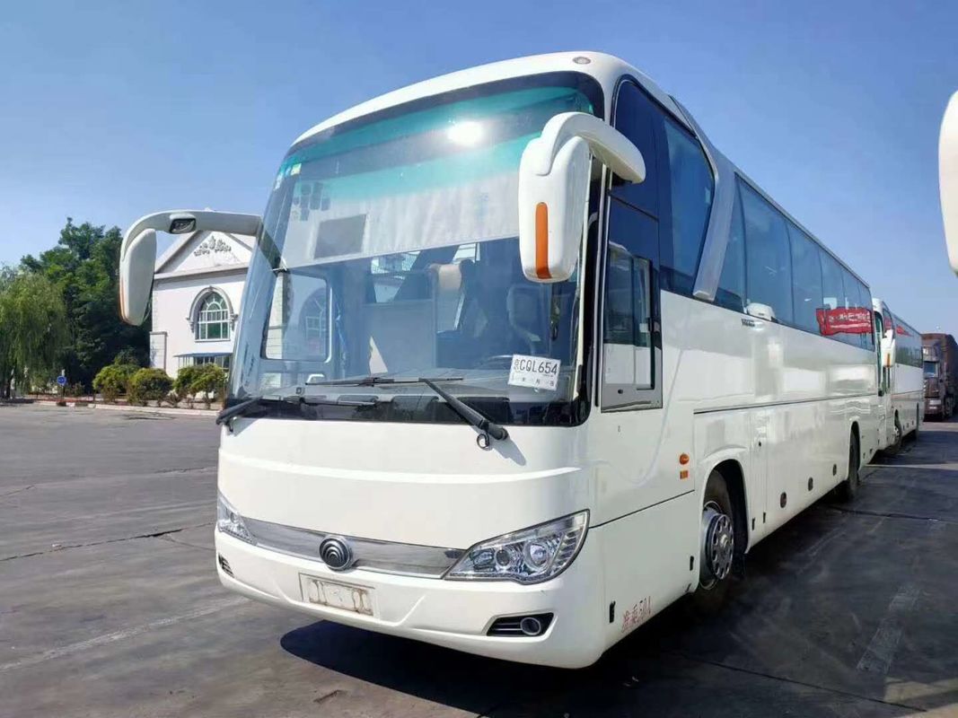 2016 la mano de Yutong segundo de los asientos del año 50 transporta al coche Bus para el euro de acero III del motor de Yuchai del chasis de las ventas