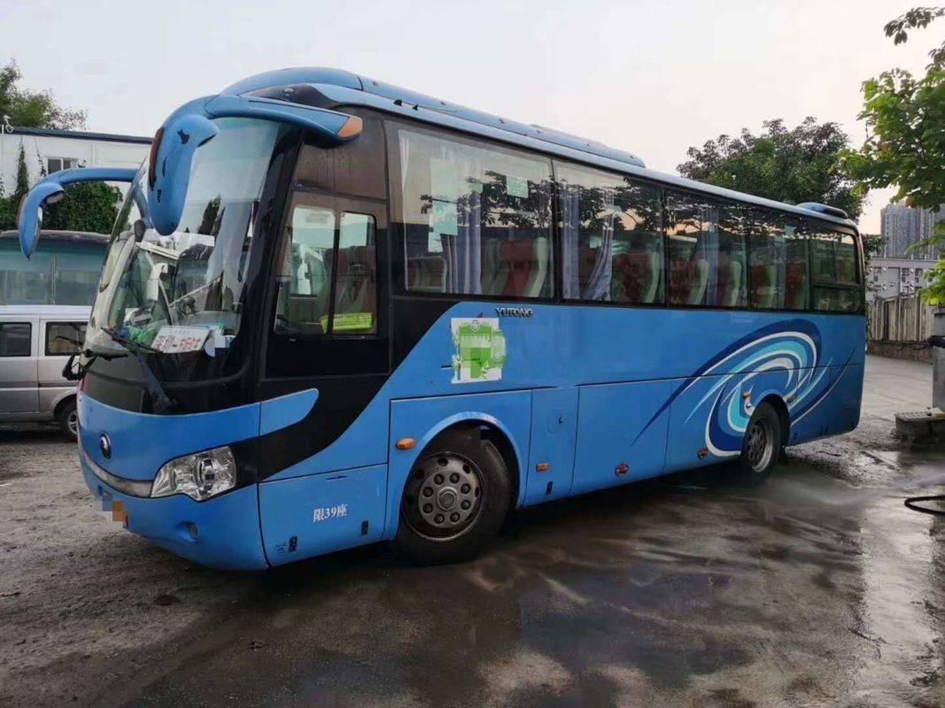 la mano de los asientos de la distancia entre ejes 162kw 39 de 4250m m transporta en segundo lugar al coche usado Bus Yutong Buses para las ventas
