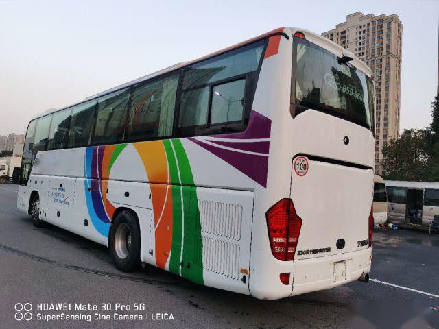 Autobuses usados asientos del pasajero Zk6118 336kw 49 Yutong chasis Weichai 336kw del saco hinchable de 2017 años