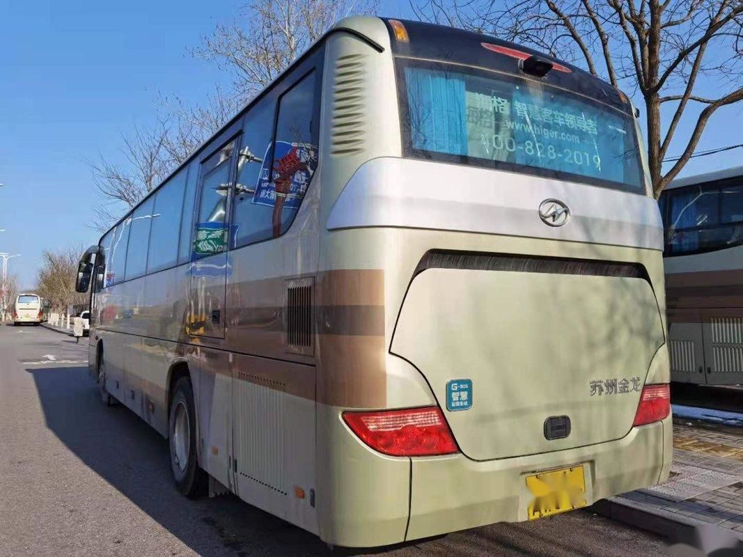 Coche usado un chasis de acero más alto Bus del autobús del pasajero del modelo KLQ6115 de la marca del motor de la parte posterior de LHD 53 asientos
