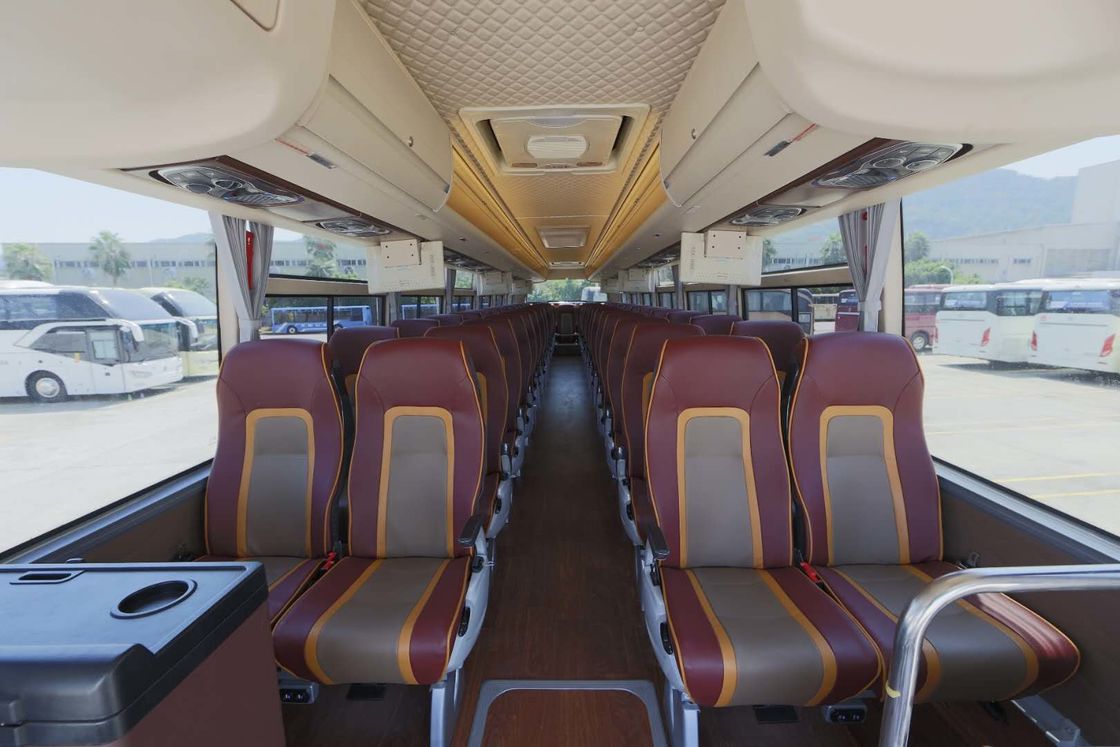 Nuevo el bus turístico diesel Front Cummins Engine Buses de Axle Euro II del doble de la marca 58-70 asientos utilizó el dragón de oro XML6125