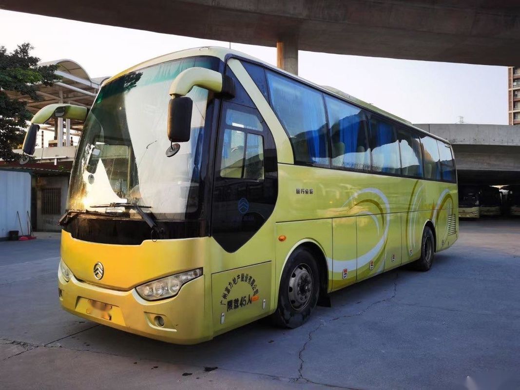Las buenas condiciones usadas de Bus Left Steering del coche con los asientos modelo XML6102 45 del euro III de la CA utilizaron a Dragon Bus de oro