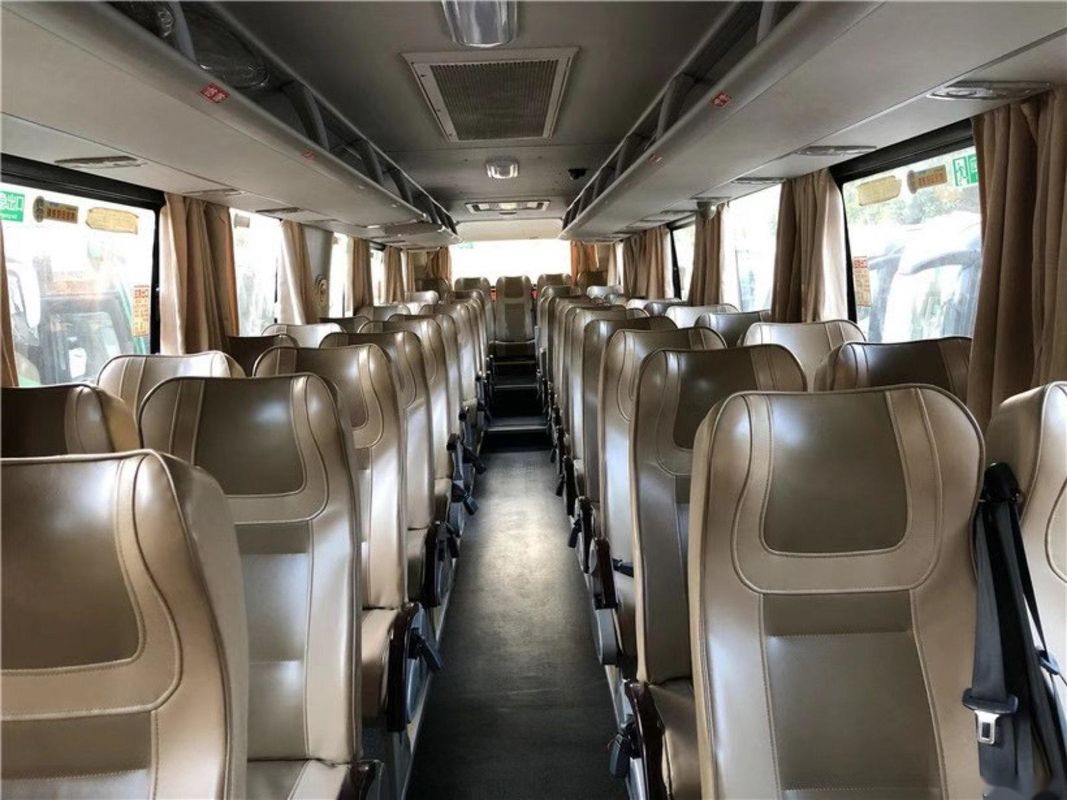 El motor VIP de Yuchai asienta al pasajero usado del chasis de Double Doors Airbag del coche que el autobús utilizó los asientos de oro de Dragon Bus XML6112 48