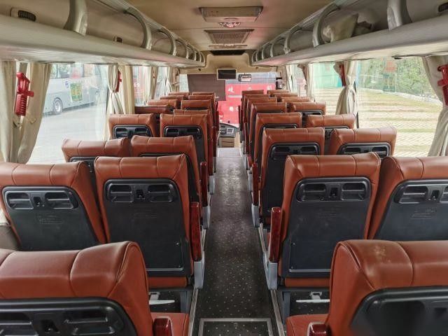 YOUNGMAN JNP6108 39 asienta asientos de cuero de dirección salidos chasis usados autobús posterior del saco hinchable del autobús del pasajero del motor del WP 199kw