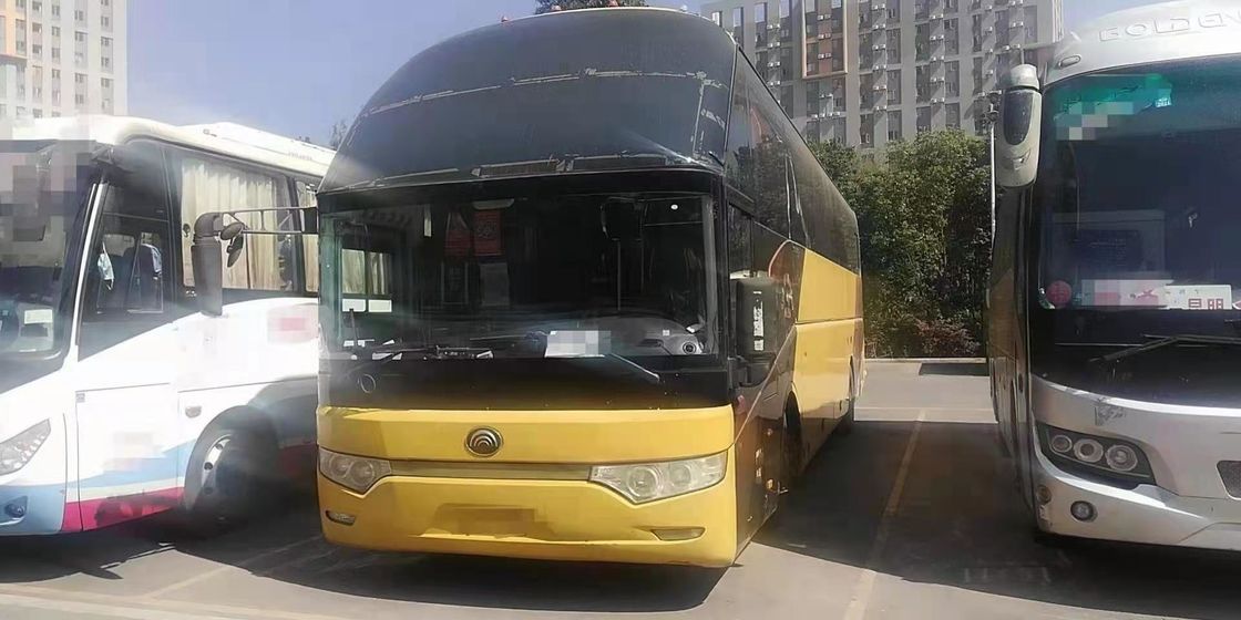 Yutong usado transporta asientos de ZK6122 47 VIP con el motor 247kw de Weichai de las puertas dobles del retrete