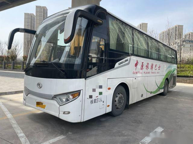 Embalaje desnudo usado del kilómetro bajo de la impulsión de la mano izquierda del chasis del saco hinchable de los asientos de Bus Kinglong XMQ6112 51 del coche
