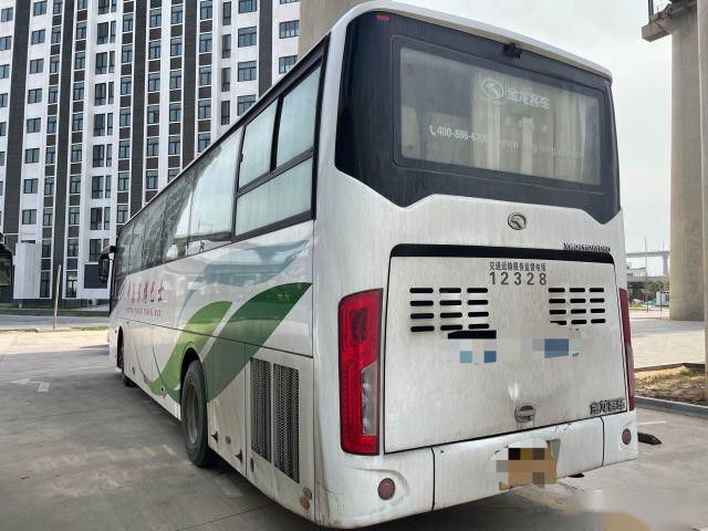 Embalaje desnudo usado del kilómetro bajo de la impulsión de la mano izquierda del chasis del saco hinchable de los asientos de Bus Kinglong XMQ6112 51 del coche