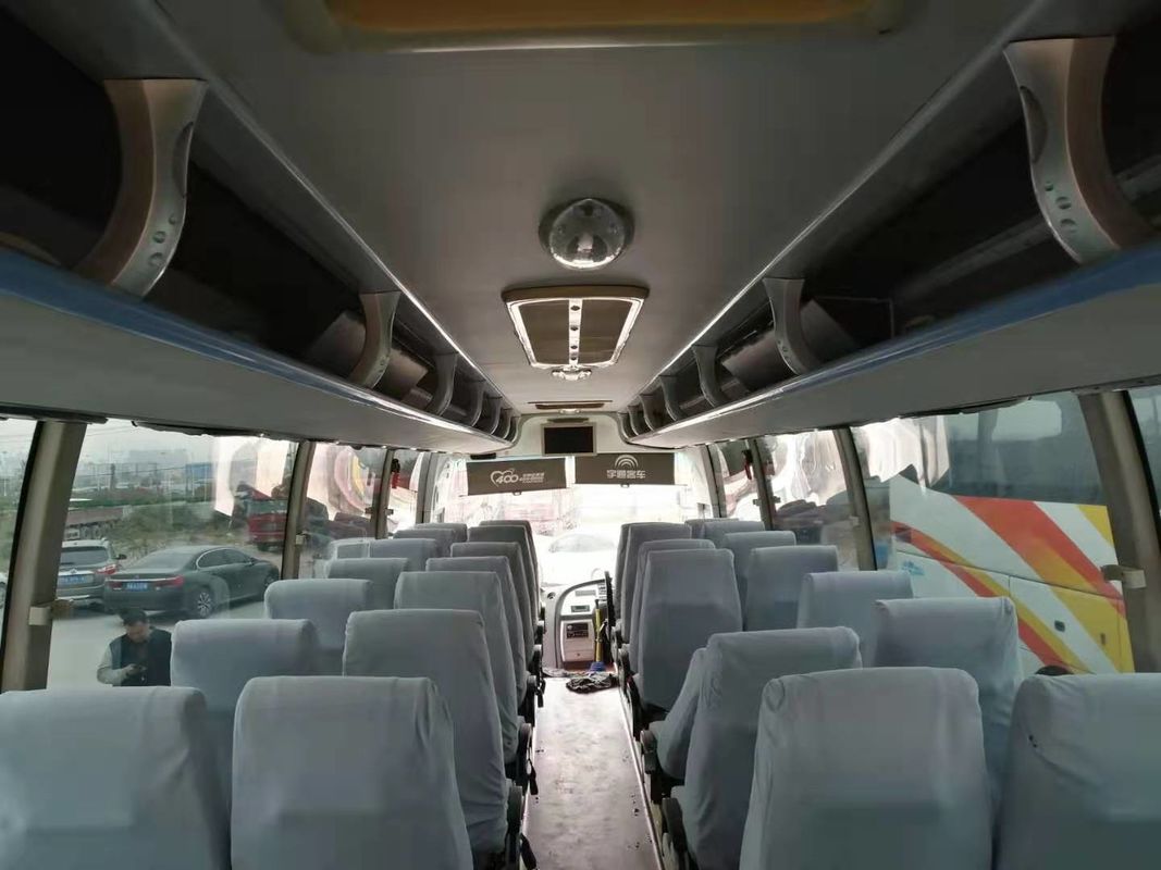 47 coche usado autobús usado asientos Bus de Yutong ZK6107 2014 dirección RHD del año 100km/H