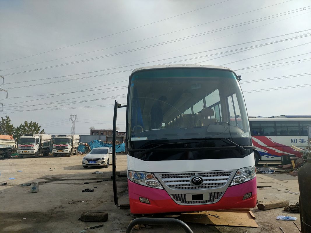 57 asientos 2014 años utilizaron el accidente de Steering No del conductor del motor diesel LHD del autobús ZK6112D de Yutong