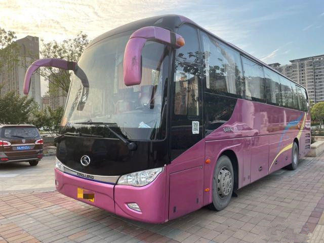 Renueve 2015 años utilizó al rey XMQ6113 coche largo Bus que 51 asientos utilizaron el motor diesel del autobús ningún autobús del accidente LHD
