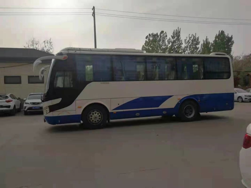 39 coche usado autobús usado asientos Bus de Yutong ZK6908 2010 años que dirigen los motores diesel de LHD