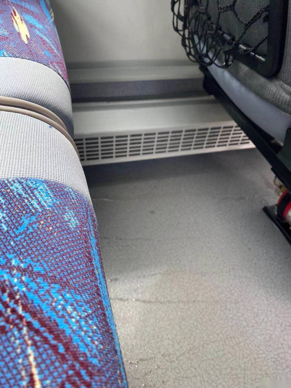Bus turístico usado chasis posterior del saco hinchable de los asientos del euro V 51 del motor del autobús de ZK6119 Yutong