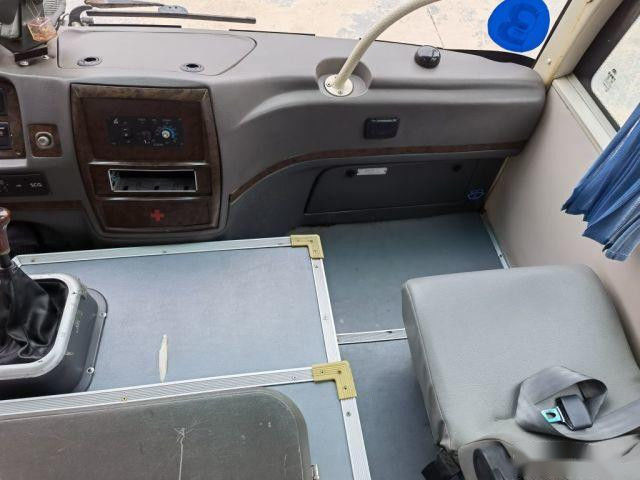 Dirección izquierda usada de Front Engine Euro III de acero del chasis del bus turístico de los asientos del autobús 29 de Yutong